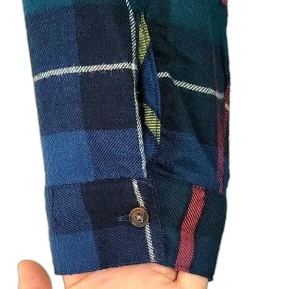 BDG / Urban Outfitters • plaid button-down shirt - Picture 5 of 9